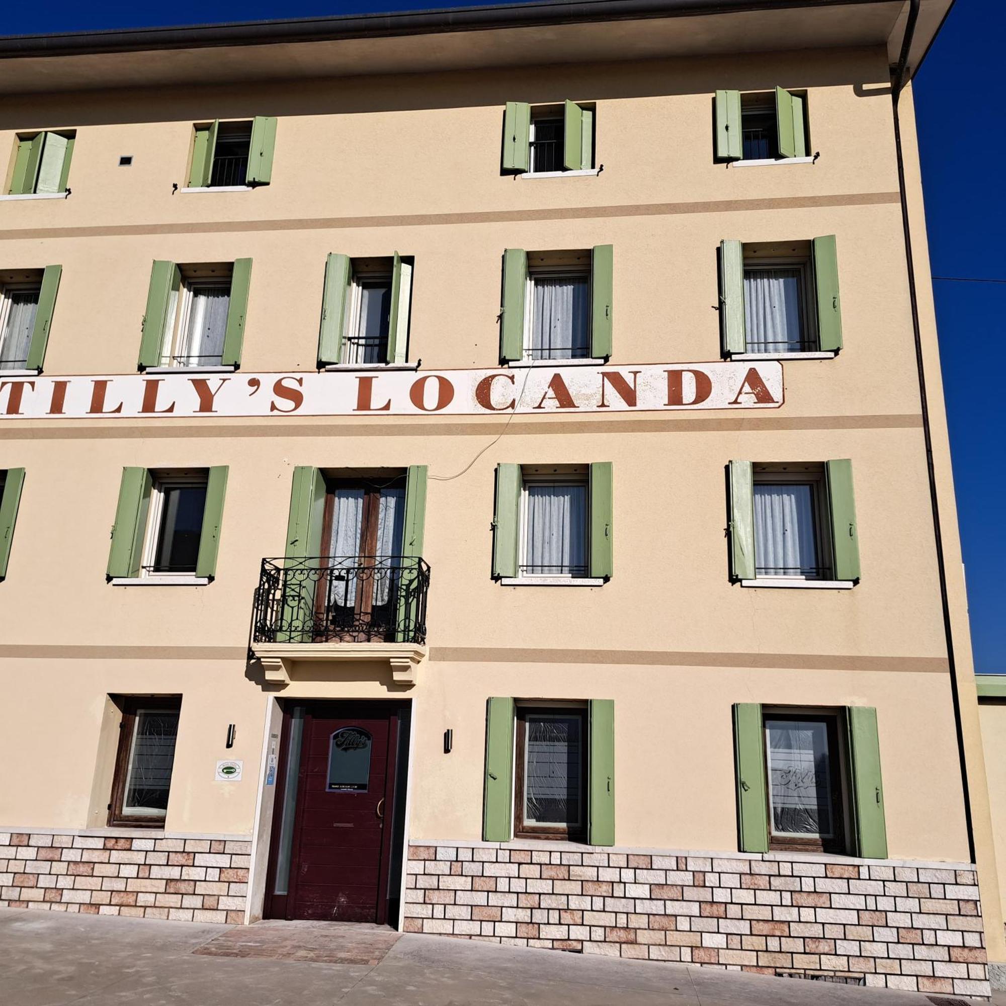 Tilly'S Locanda Borso del Grappa Esterno foto